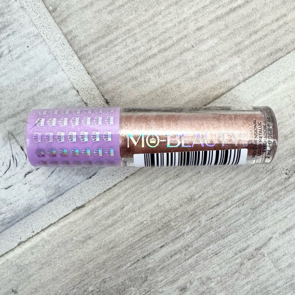Mo Beauty Mo-Dimensional Liquid Glazed Metallic Eyeshadow